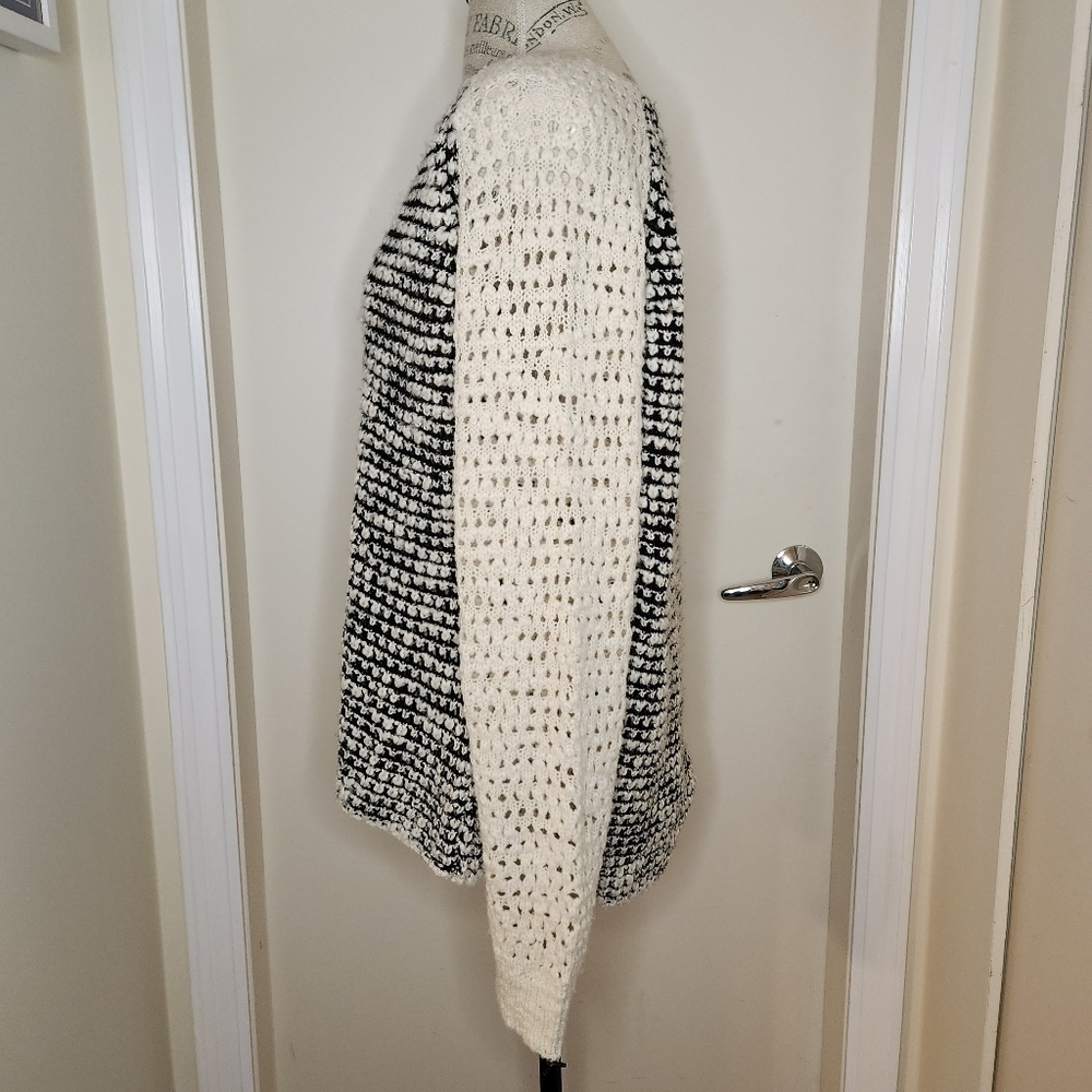 Vintage Contrast Knit Sweater